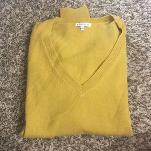 Stylemint mustard v-neck sweater